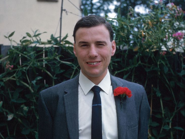 . In Wendy's parents yard, 1966-07-28.  